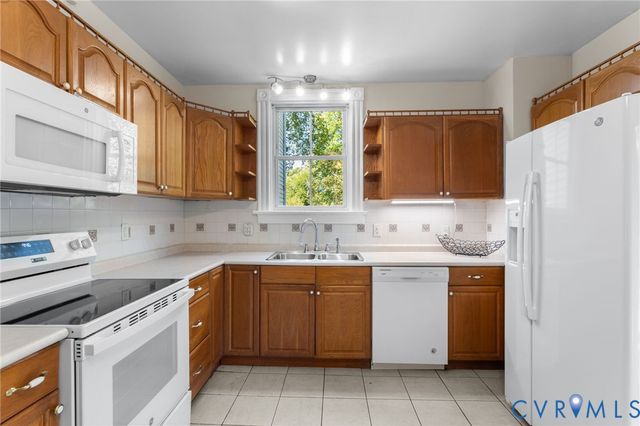 1412 Hyner Cir, Henrico, VA 23231