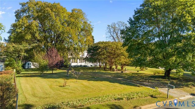 1412 Hyner Cir, Henrico, VA 23231