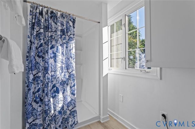 1412 Hyner Cir, Henrico, VA 23231