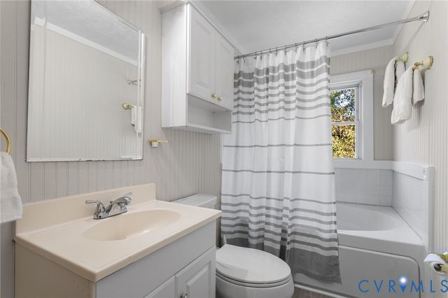 1412 Hyner Cir, Henrico, VA 23231