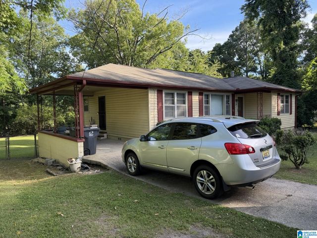 225 MAPLE WAY, Center Point, AL 35215