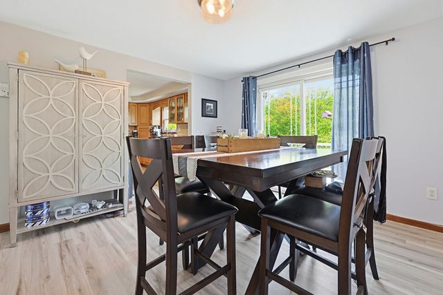 77 May Hill Rd, Monson, MA 01057
