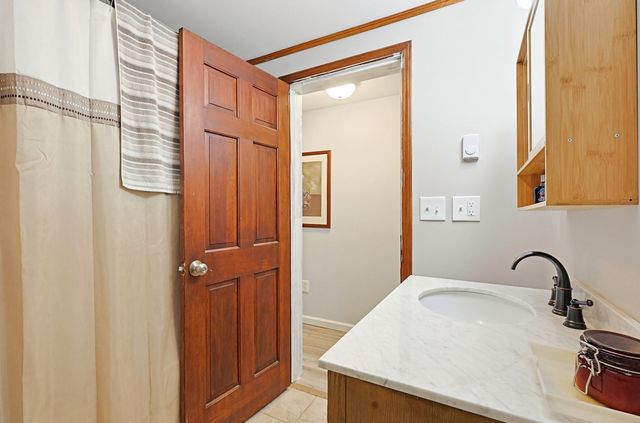77 May Hill Rd, Monson, MA 01057
