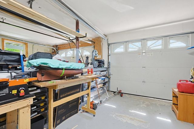 77 May Hill Rd, Monson, MA 01057