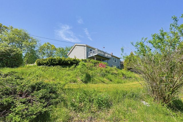 77 May Hill Rd, Monson, MA 01057
