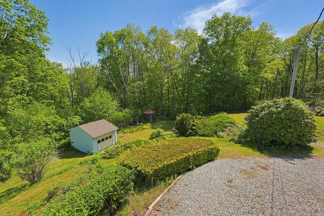 77 May Hill Rd, Monson, MA 01057