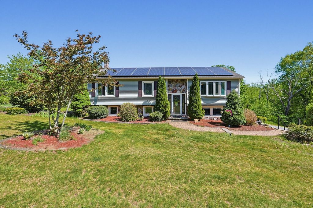 77 May Hill Rd, Monson, MA 01057