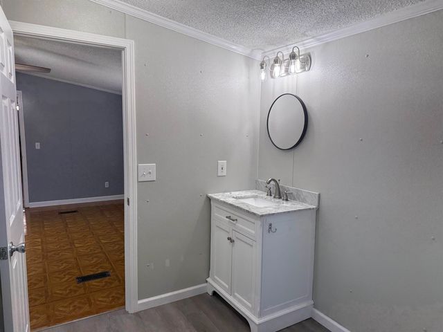 330 Grace St, Houma, LA 70360