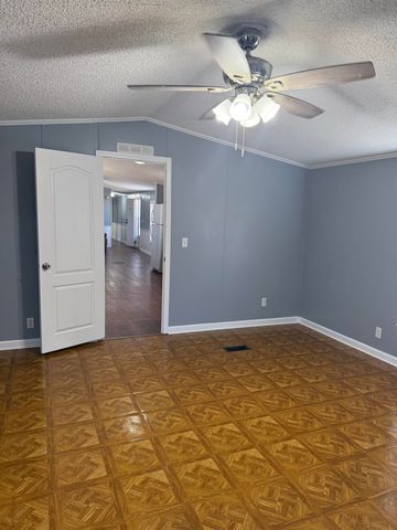 330 Grace St, Houma, LA 70360