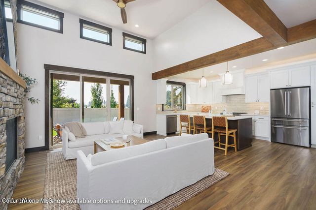 1118 E Sleeping Deer AVE, Hayden, ID 83835