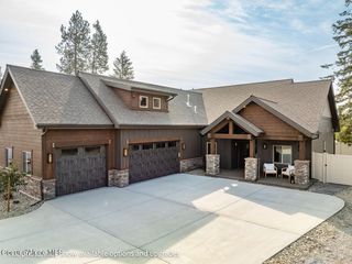 1118 E Sleeping Deer AVE, Hayden, ID 83835