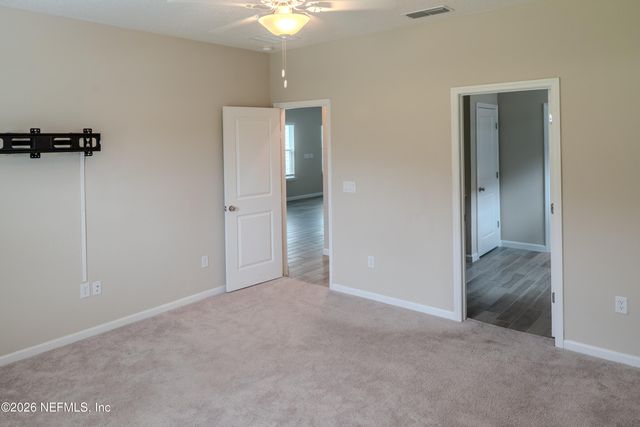 2218 MAJOR OAK Street, Jacksonville, FL 32218