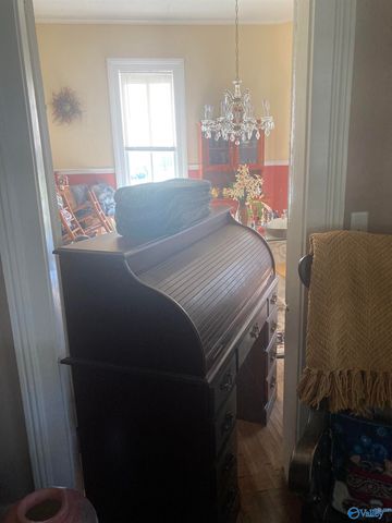 307 College Avenue, Stevenson, AL 35772