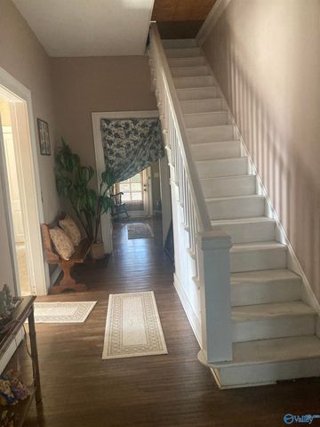 307 College Avenue, Stevenson, AL 35772