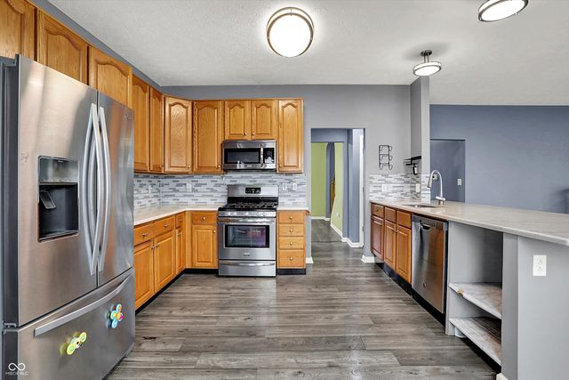 7874 Cobblesprings Drive, Avon, IN 46123