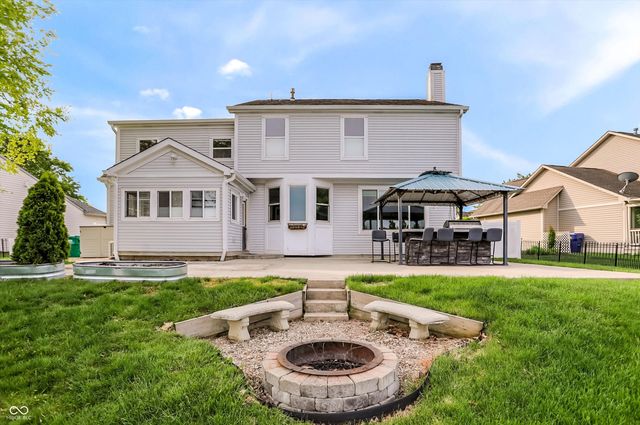 7874 Cobblesprings Drive, Avon, IN 46123