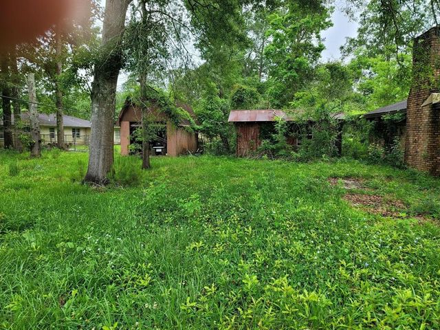 13325 River Oaks Boulevard, Beaumont, TX 77713