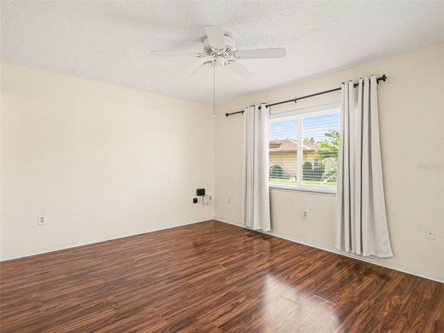 6608 AUBURN AVENUE 6608, Bradenton, FL 34207