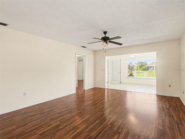 6608 AUBURN AVENUE 6608, Bradenton, FL 34207