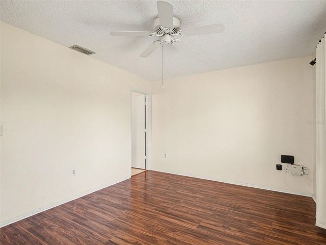 6608 AUBURN AVENUE 6608, Bradenton, FL 34207