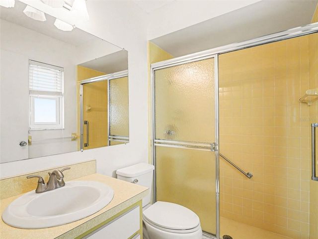 6608 AUBURN AVENUE 6608, Bradenton, FL 34207