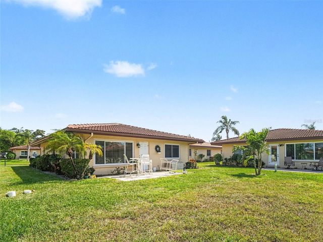 6608 AUBURN AVENUE 6608, Bradenton, FL 34207