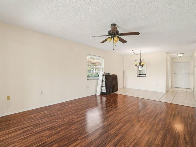 6608 AUBURN AVENUE 6608, Bradenton, FL 34207