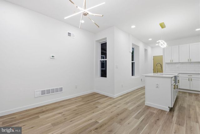 1322 S LINDENWOOD ST, Philadelphia, PA 19143