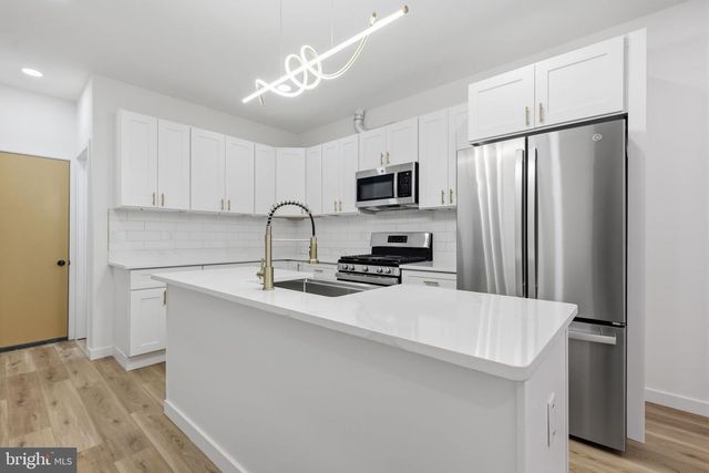 1322 S LINDENWOOD ST, Philadelphia, PA 19143
