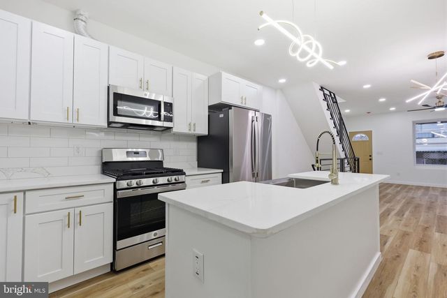 1322 S LINDENWOOD ST, Philadelphia, PA 19143