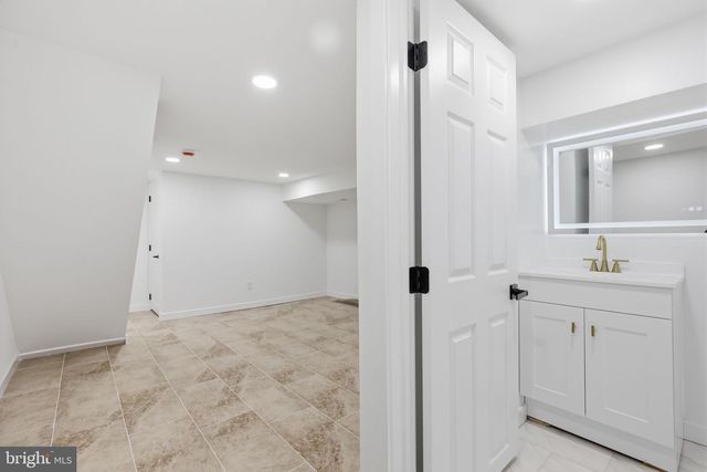 1322 S LINDENWOOD ST, Philadelphia, PA 19143