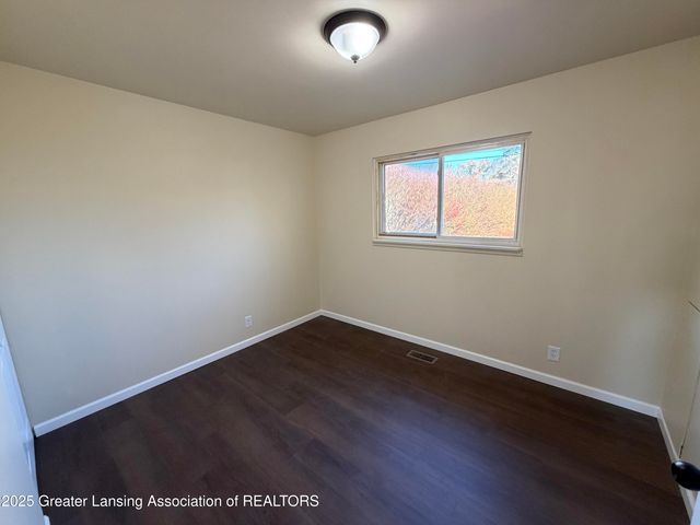 3600 Ronald Street, Lansing, MI 48911