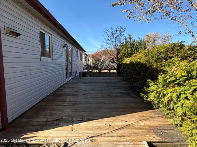 3600 Ronald Street, Lansing, MI 48911