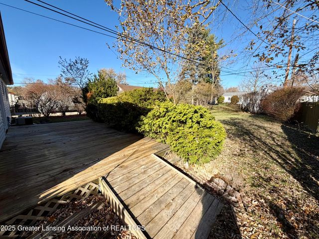 3600 Ronald Street, Lansing, MI 48911