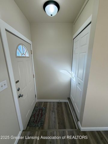 3600 Ronald Street, Lansing, MI 48911