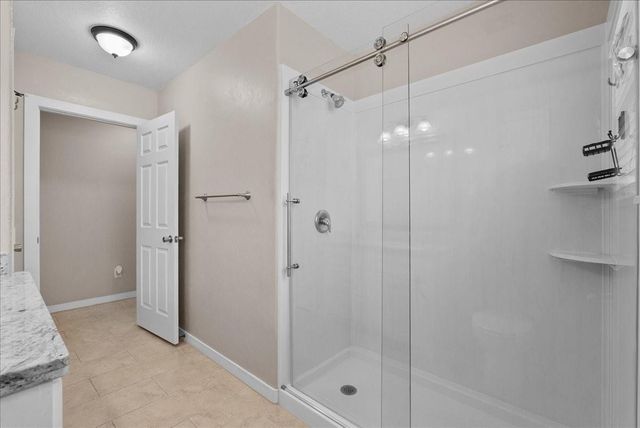 815 Rosewood Drive, Dickinson, TX 77539