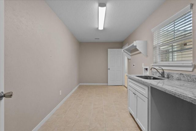 815 Rosewood Drive, Dickinson, TX 77539