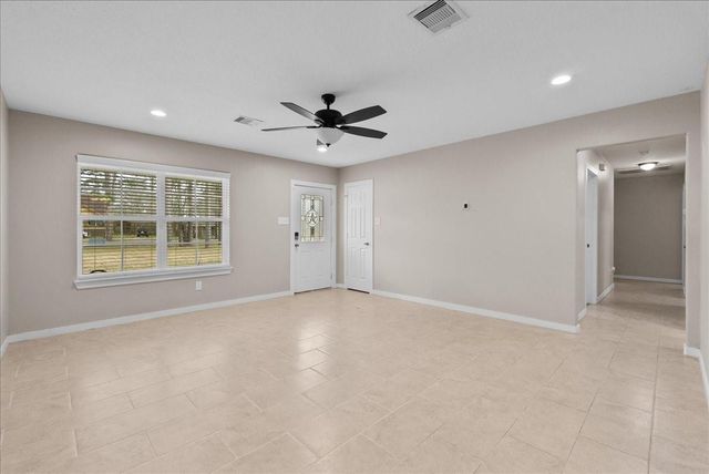 815 Rosewood Drive, Dickinson, TX 77539