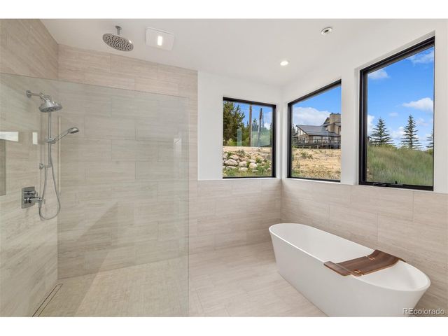 512 Lake View Dr, Silverthorne, CO 80498