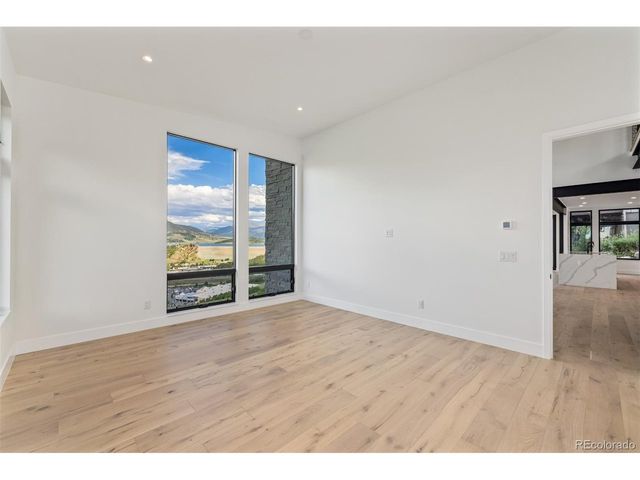 512 Lake View Dr, Silverthorne, CO 80498