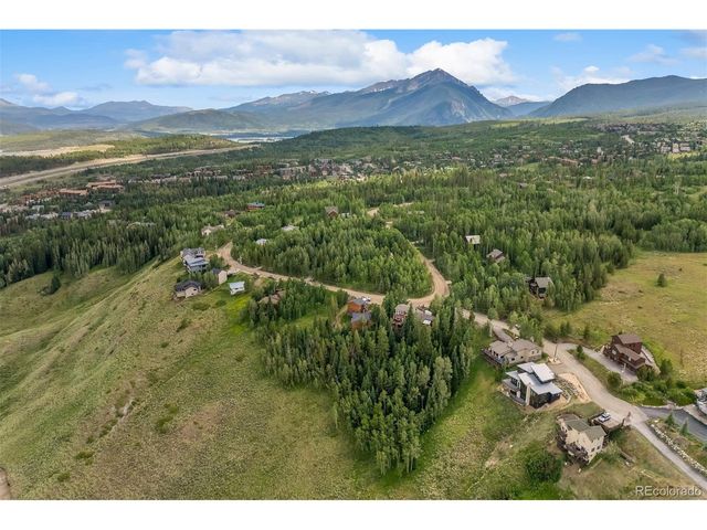 512 Lake View Dr, Silverthorne, CO 80498