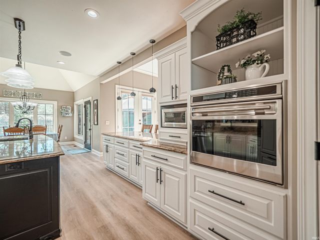 4711 Brumley Road, Newburgh, IN 47630