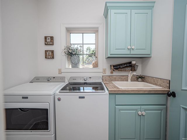 4711 Brumley Road, Newburgh, IN 47630