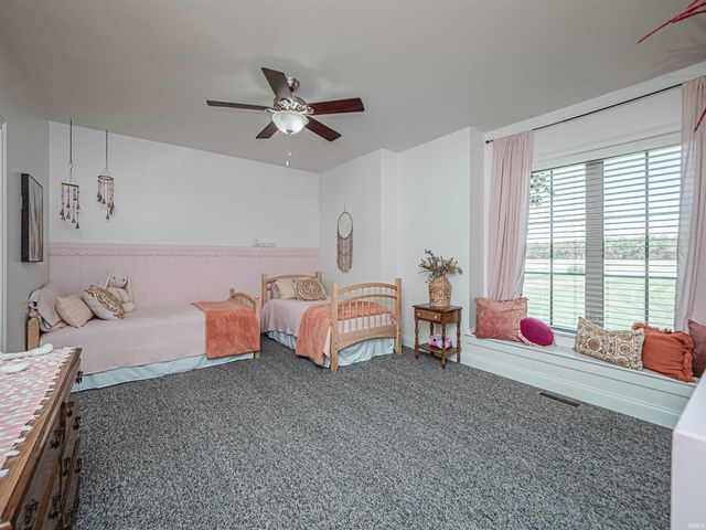 4711 Brumley Road, Newburgh, IN 47630