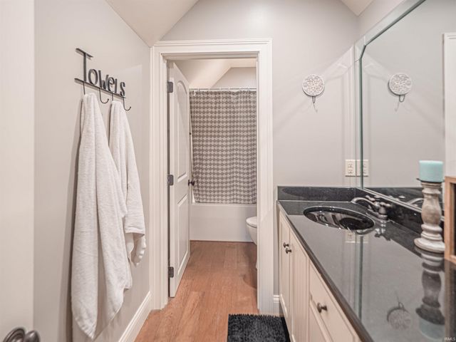 4711 Brumley Road, Newburgh, IN 47630