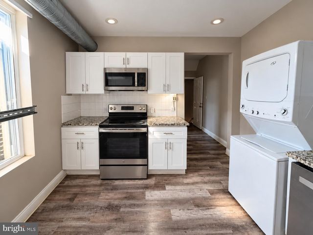 2602 W MONTGOMERY AVE, Philadelphia, PA 19121