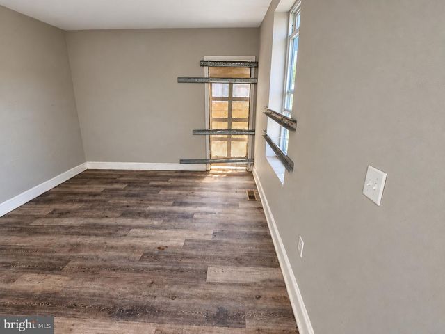 2602 W MONTGOMERY AVE, Philadelphia, PA 19121