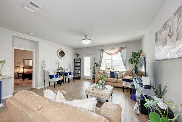 613 Otto Ave, Georgetown, TX 78626
