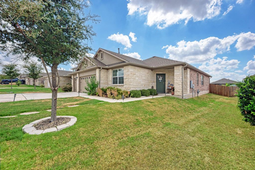 613 Otto Ave, Georgetown, TX 78626