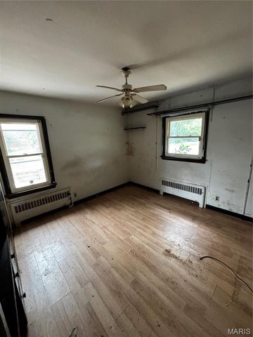 8409 Braddock Drive, University City, MO 63132
